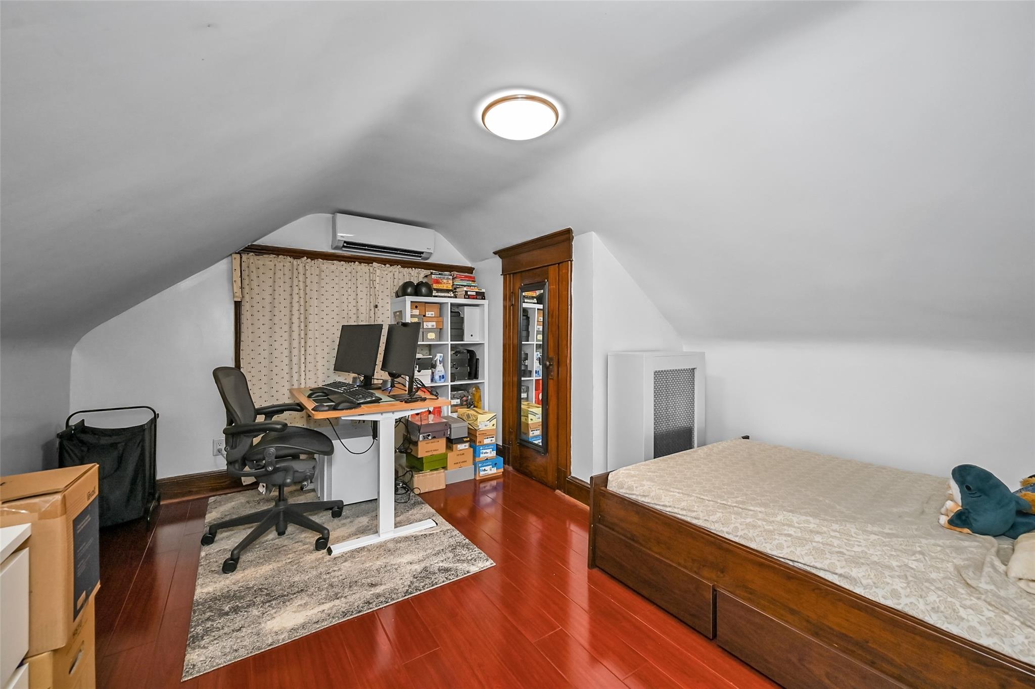 87-71 111th Street, Richmond Hill, NY 11418