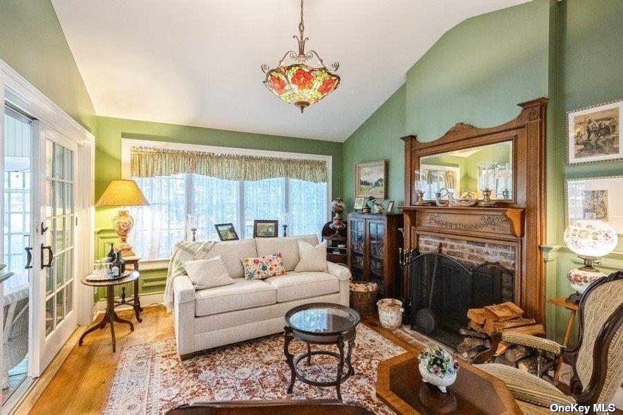 57020 Route 25, Southold, NY 11971