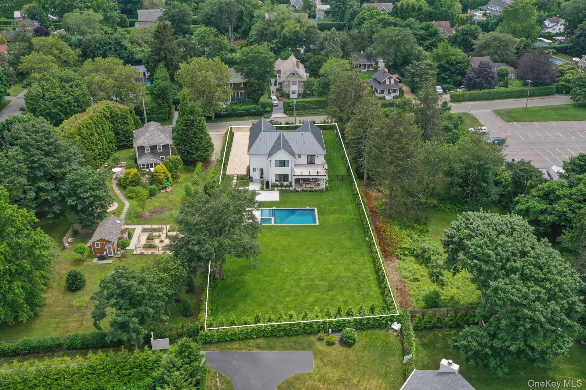 54 Sawasett Avenue, Bridgehampton, NY 11932