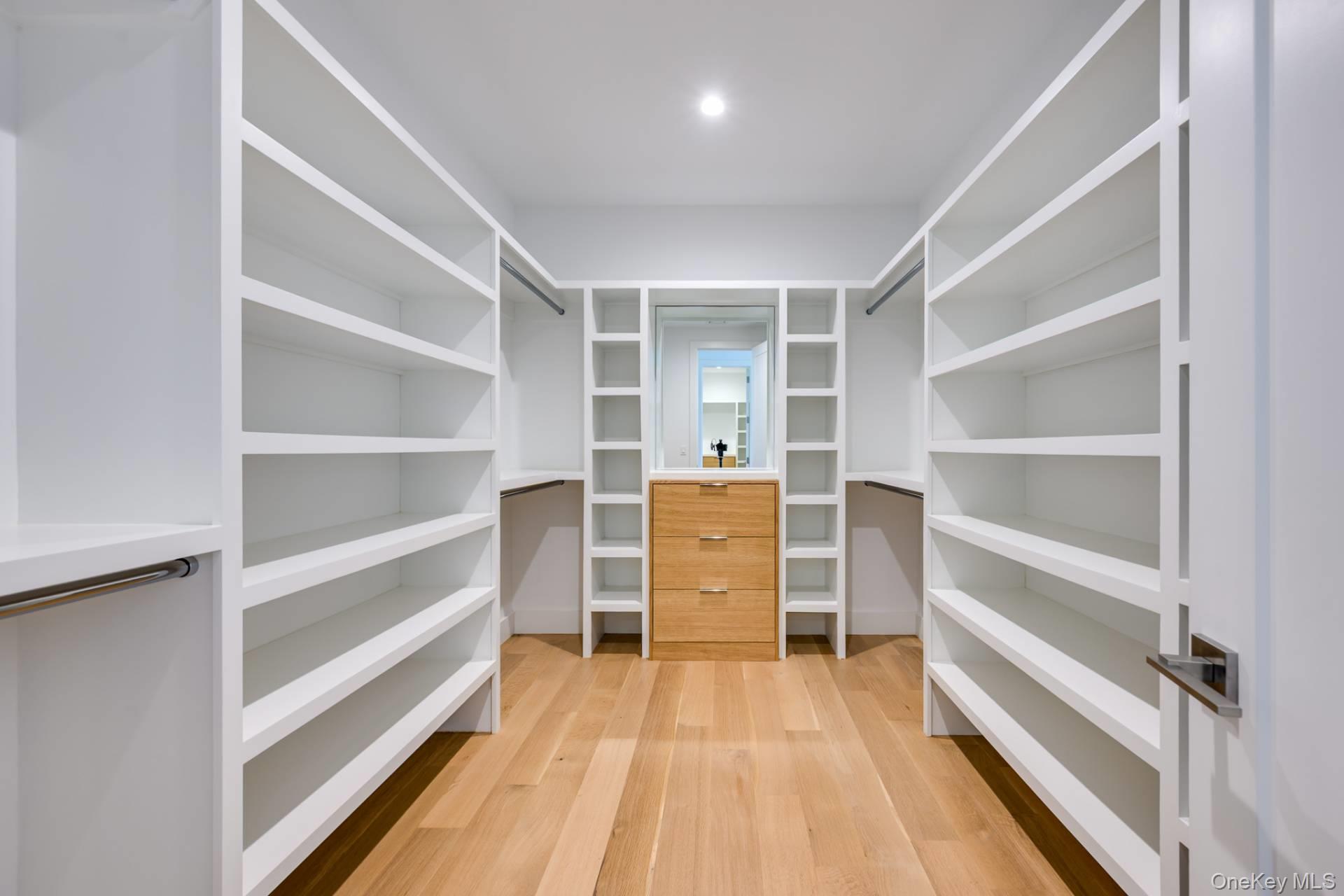 54 Sawasett Avenue, Bridgehampton, NY 11932