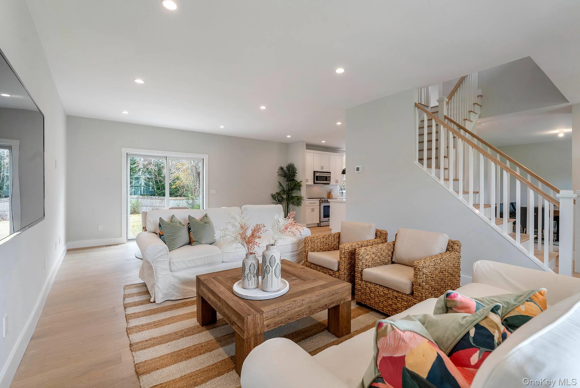 9 Fanning Avenue, Hampton Bays, NY 11946