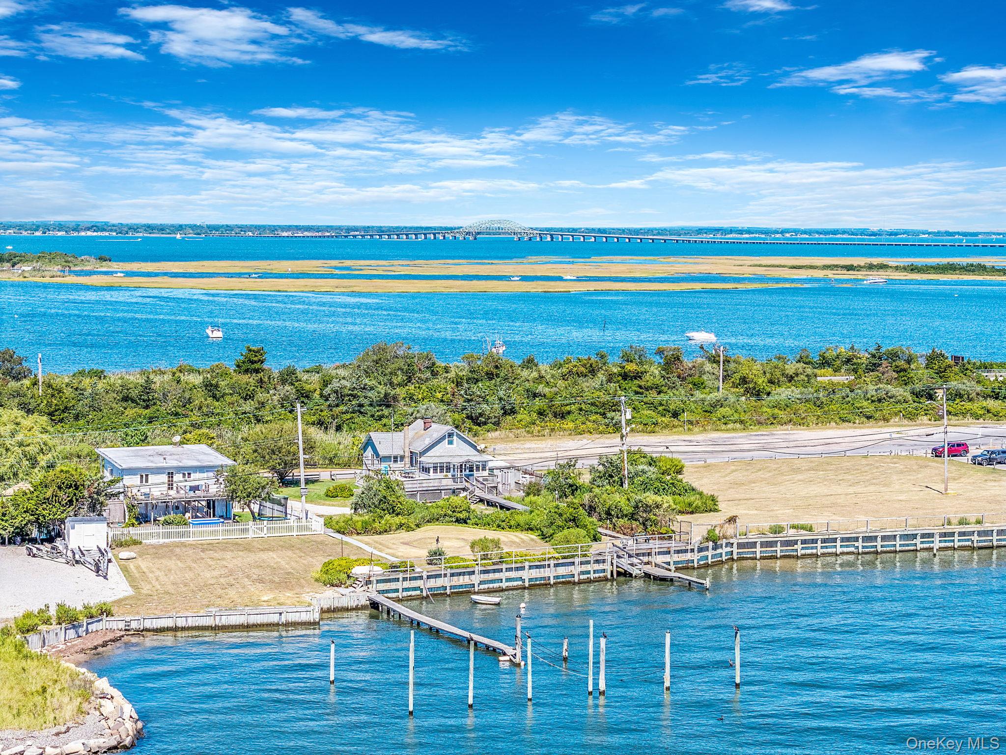 5 Oak Beach Road, Oak Beach, NY 11702