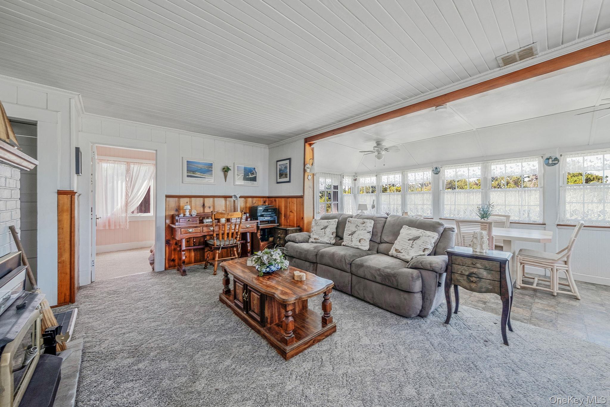 5 Oak Beach Road, Oak Beach, NY 11702