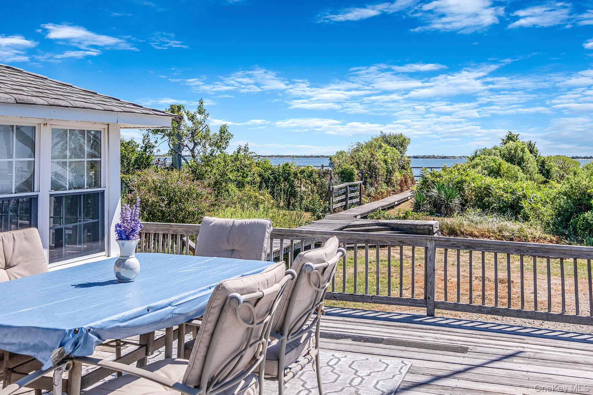 5 Oak Beach Road, Oak Beach, NY 11702