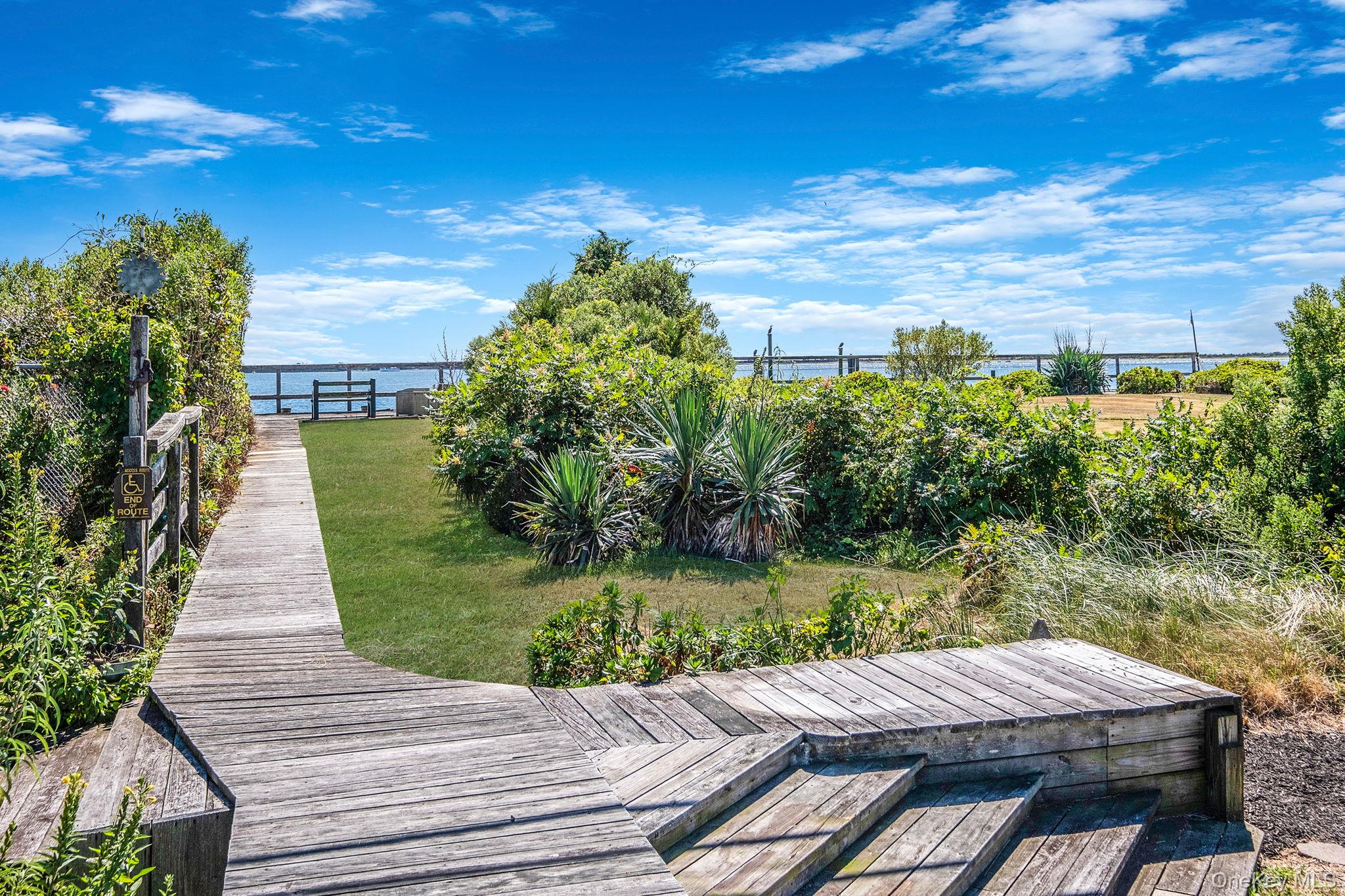 5 Oak Beach Road, Oak Beach, NY 11702