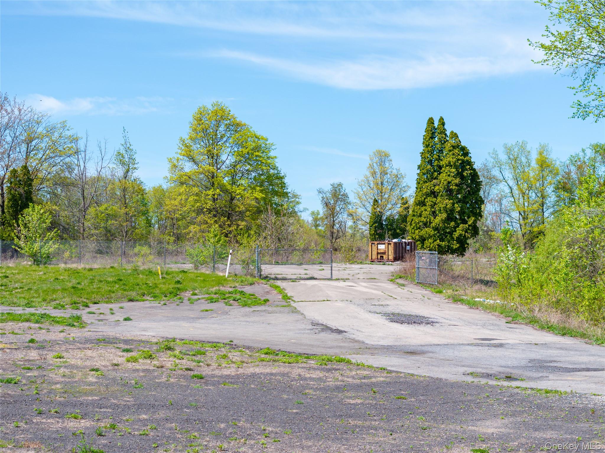 403 Main Street, New Paltz, NY 12561