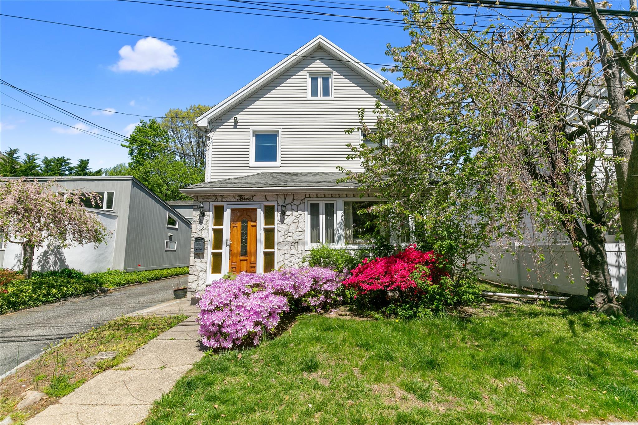 3 Franklin Road, Great Neck, NY 11024