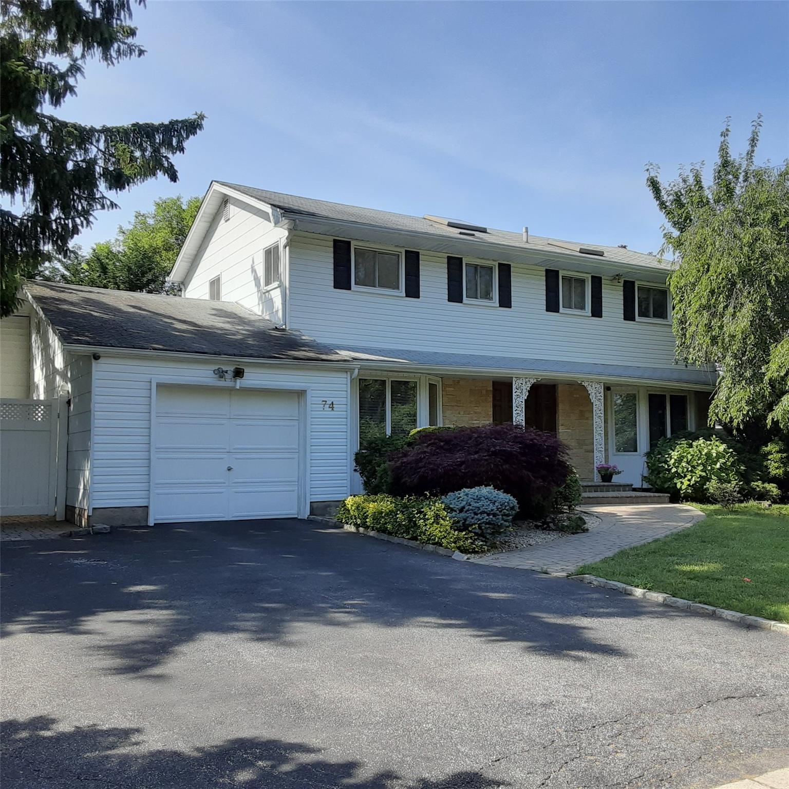 74 Rockland Dr., Jericho, NY 11753