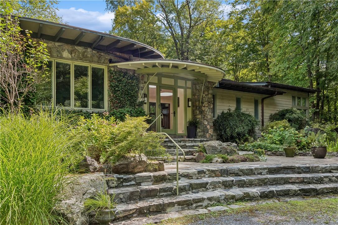 481 Old Albany Post Road, Garrison, NY 10524