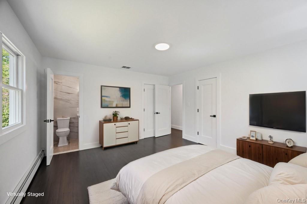 85 Meadow Glen Road, Fort Salonga, NY 11768