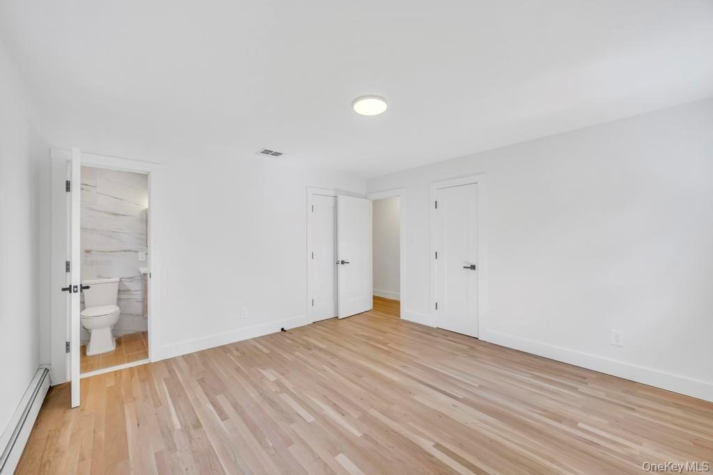 85 Meadow Glen Road, Fort Salonga, NY 11768