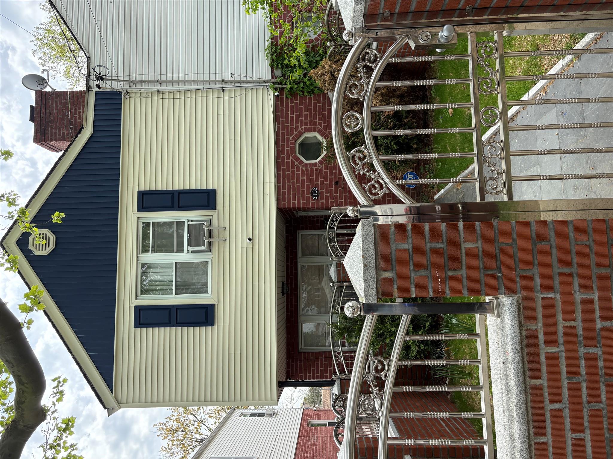 3152 Randall Avenue, Bronx, NY 10465