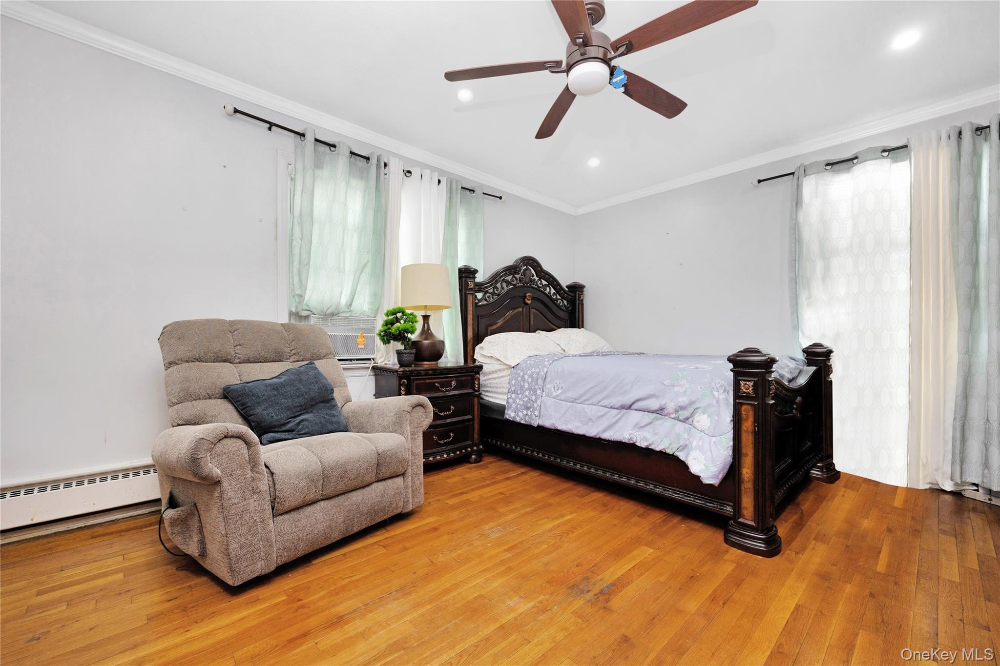 3152 Randall Avenue, Bronx, NY 10465