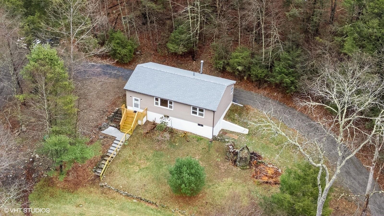 736 State Route 55, Napanoch, NY 12458