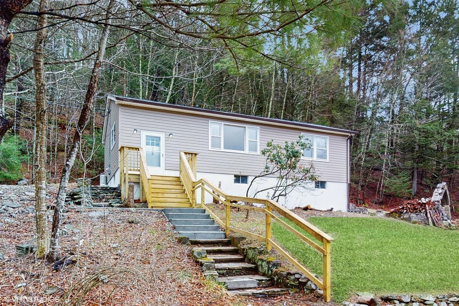 736 State Route 55, Napanoch, NY 12458