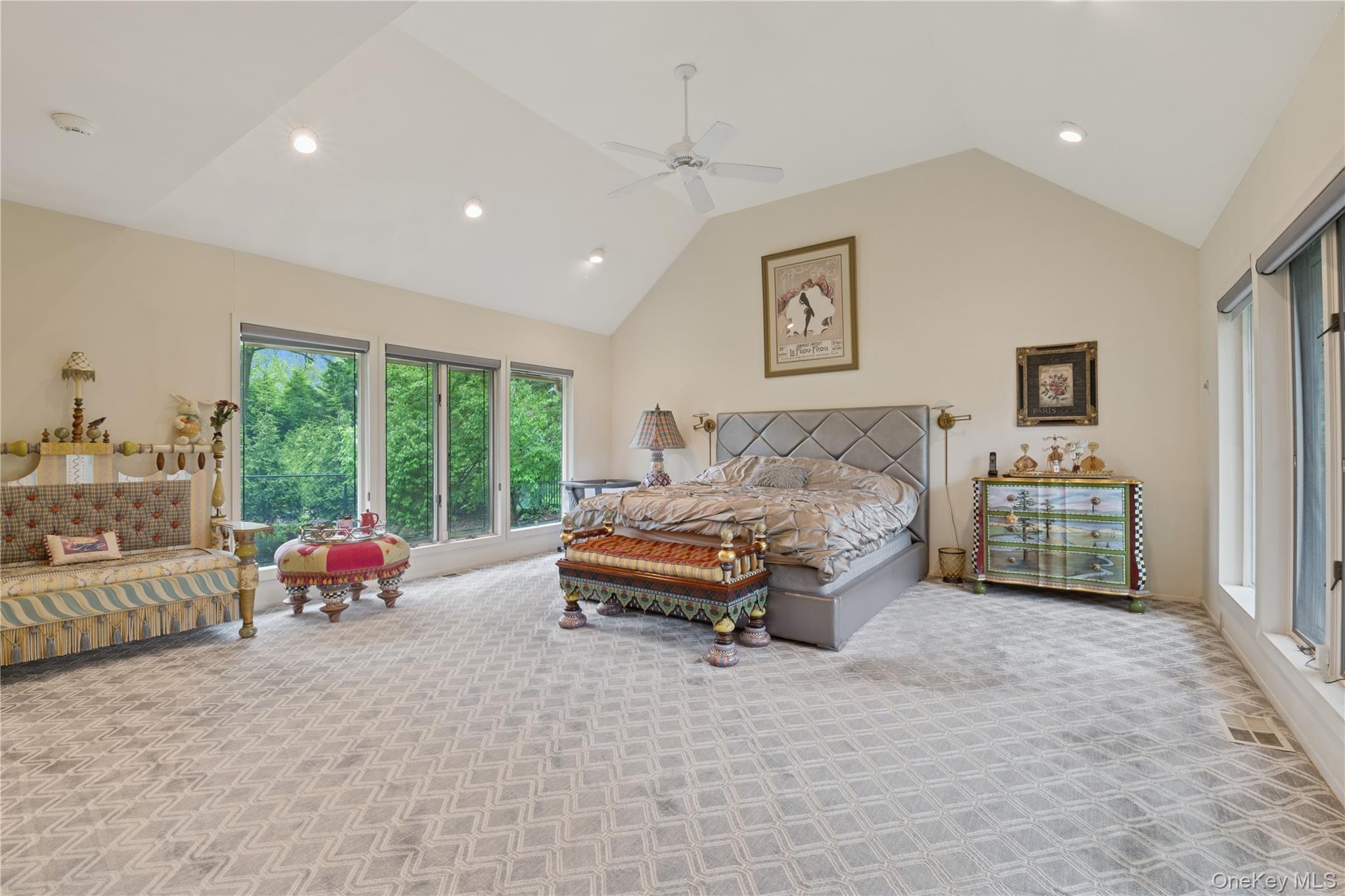 1302 Azure Place, Hewlett Harbor, NY 11557