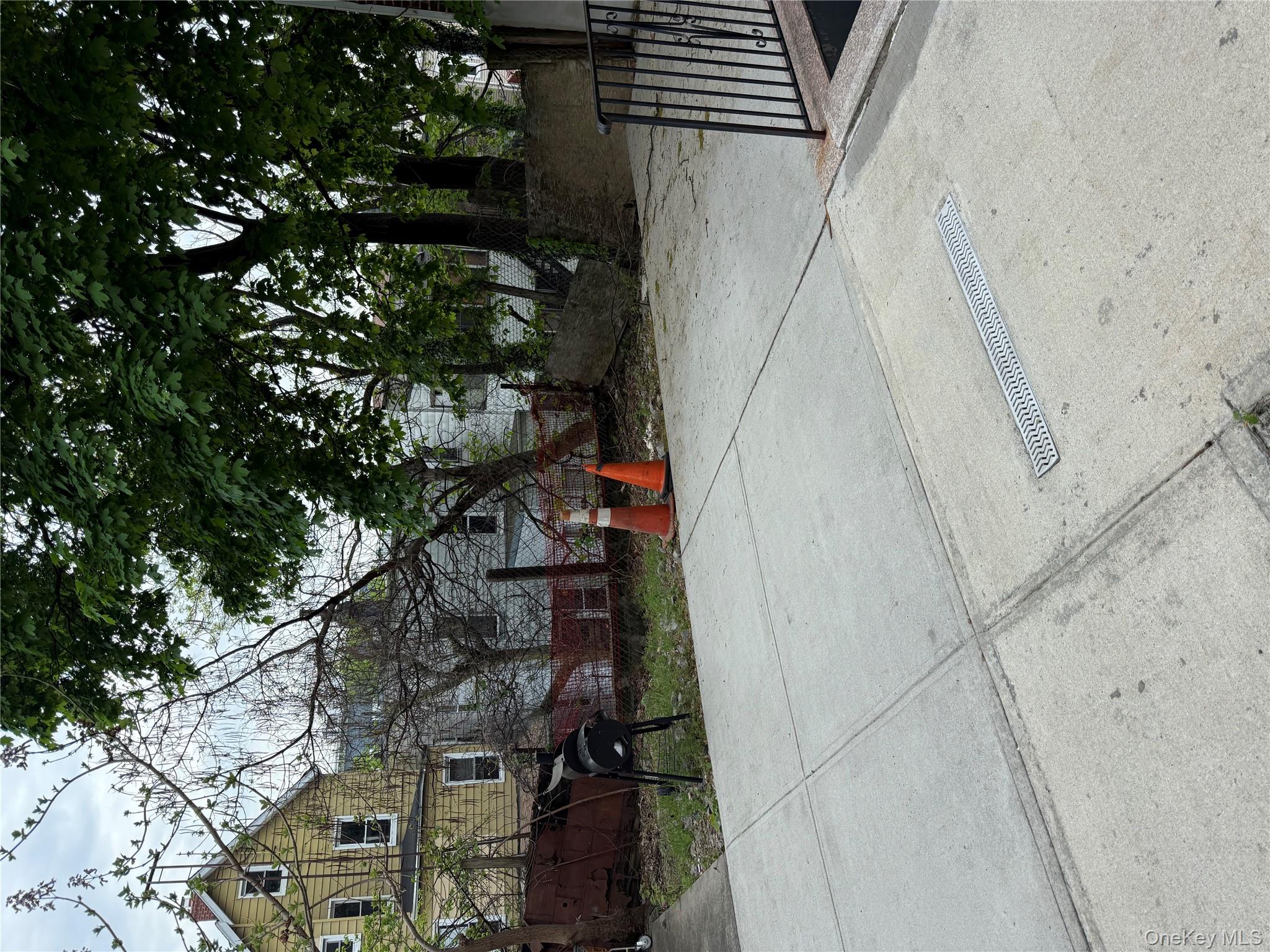 1620 Taylor Avenue, Bronx, NY 10460