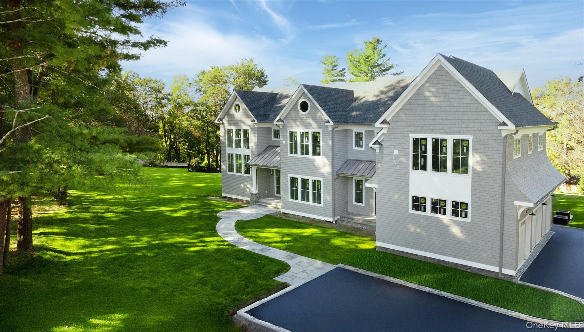 21 Whippoorwill Road, Armonk, NY 10504