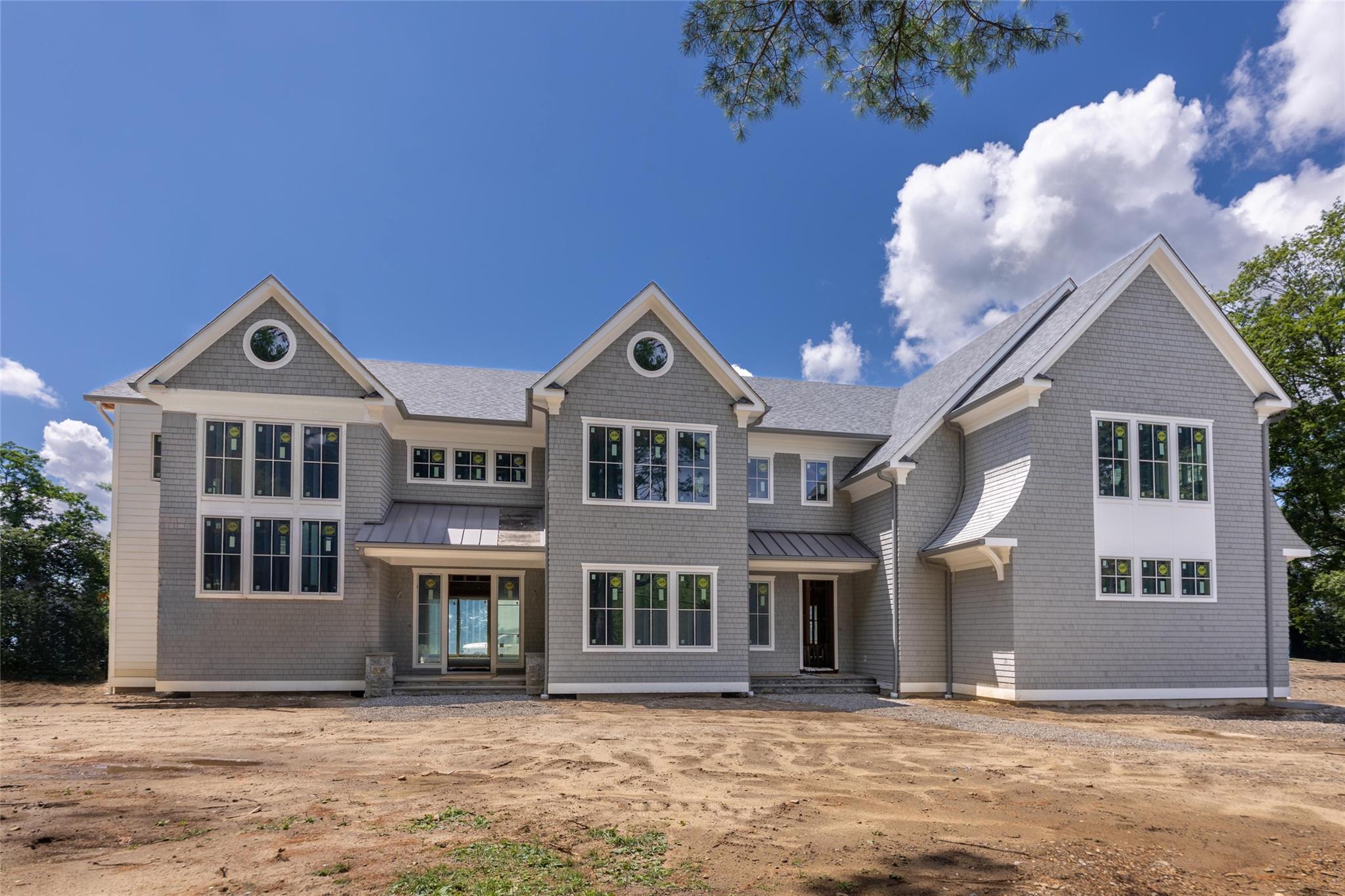 21 Whippoorwill Road, Armonk, NY 10504