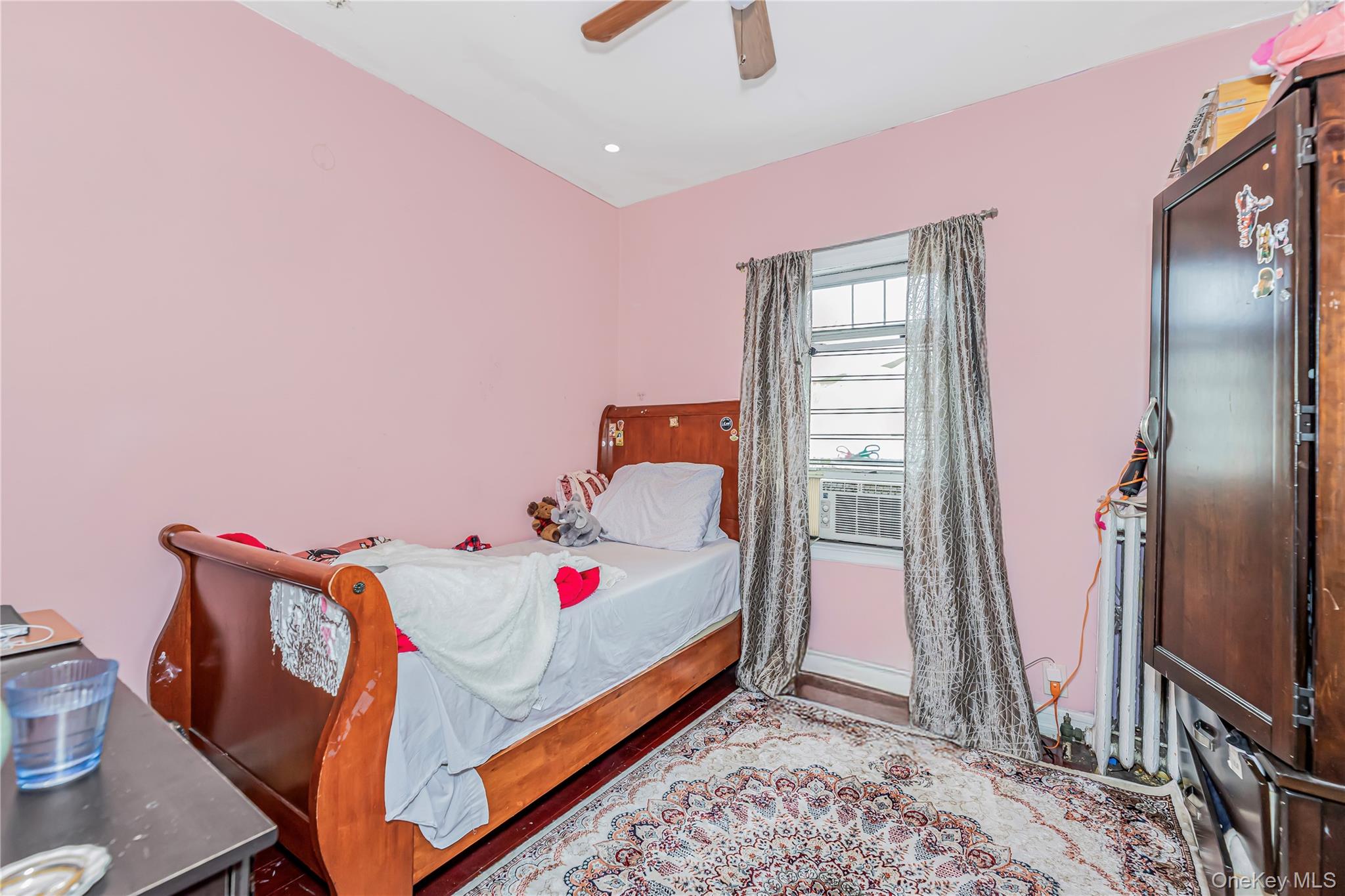 607 East 226 Street, Bronx, NY 10466