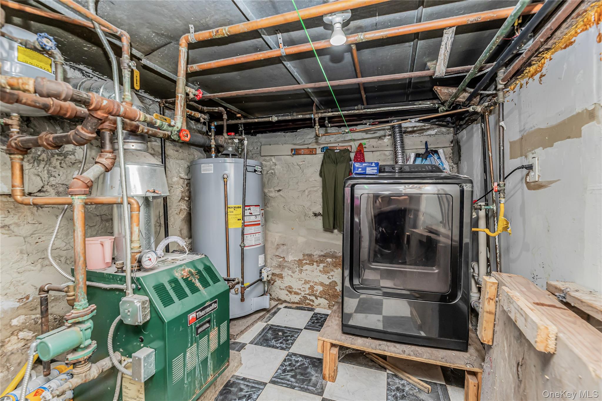 607 East 226 Street, Bronx, NY 10466