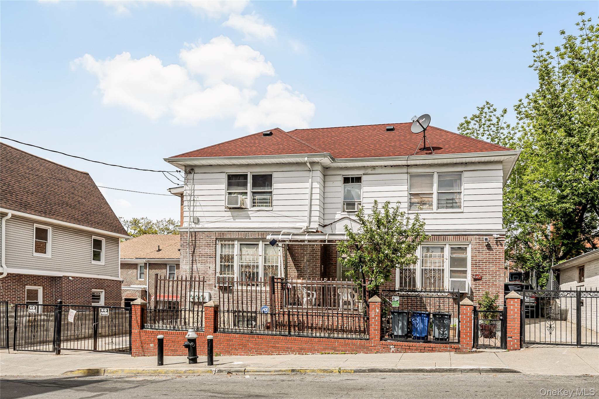 607 East 226 Street, Bronx, NY 10466