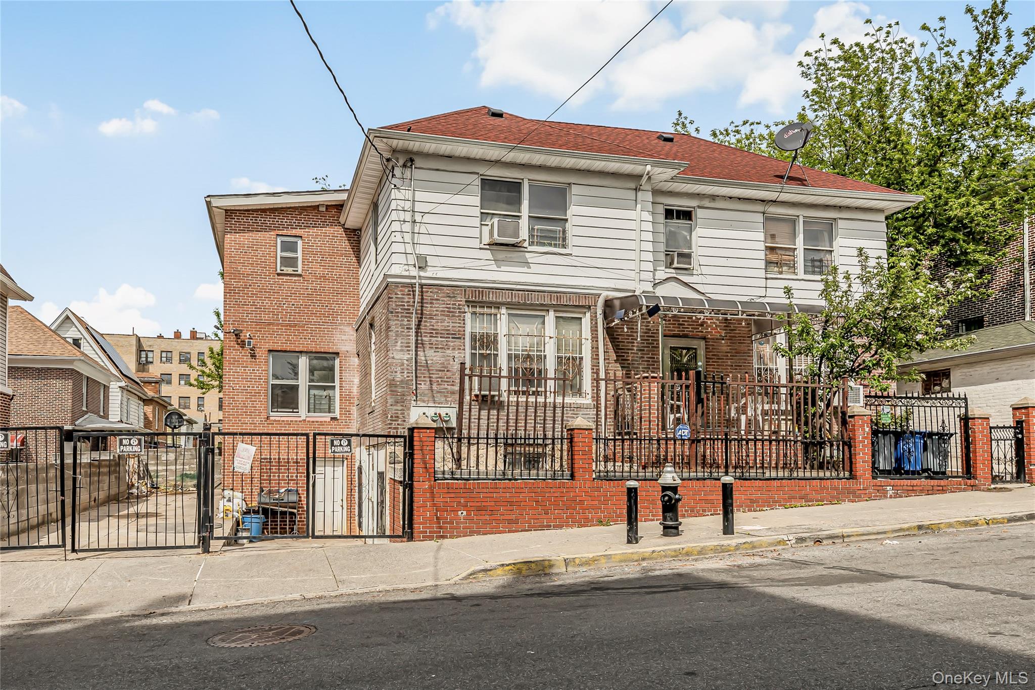 607 East 226 Street, Bronx, NY 10466