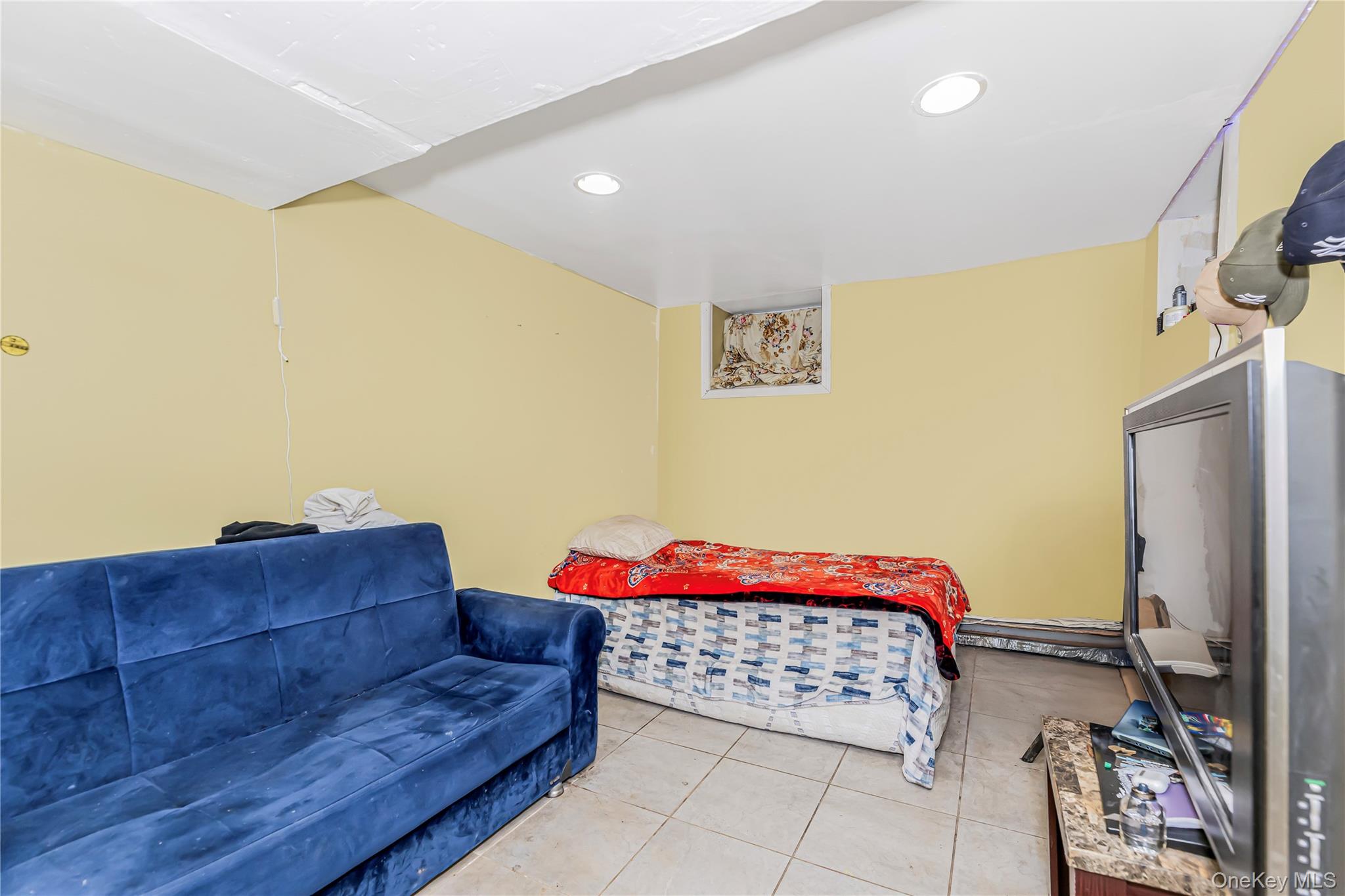 607 East 226 Street, Bronx, NY 10466