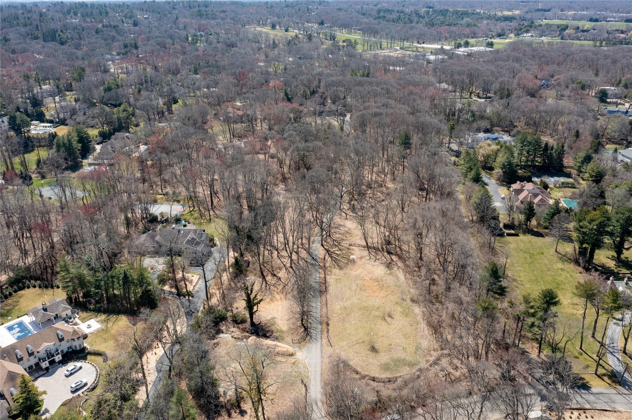 1622 Old Cedar Swamp Road, Glen Head, NY 11545