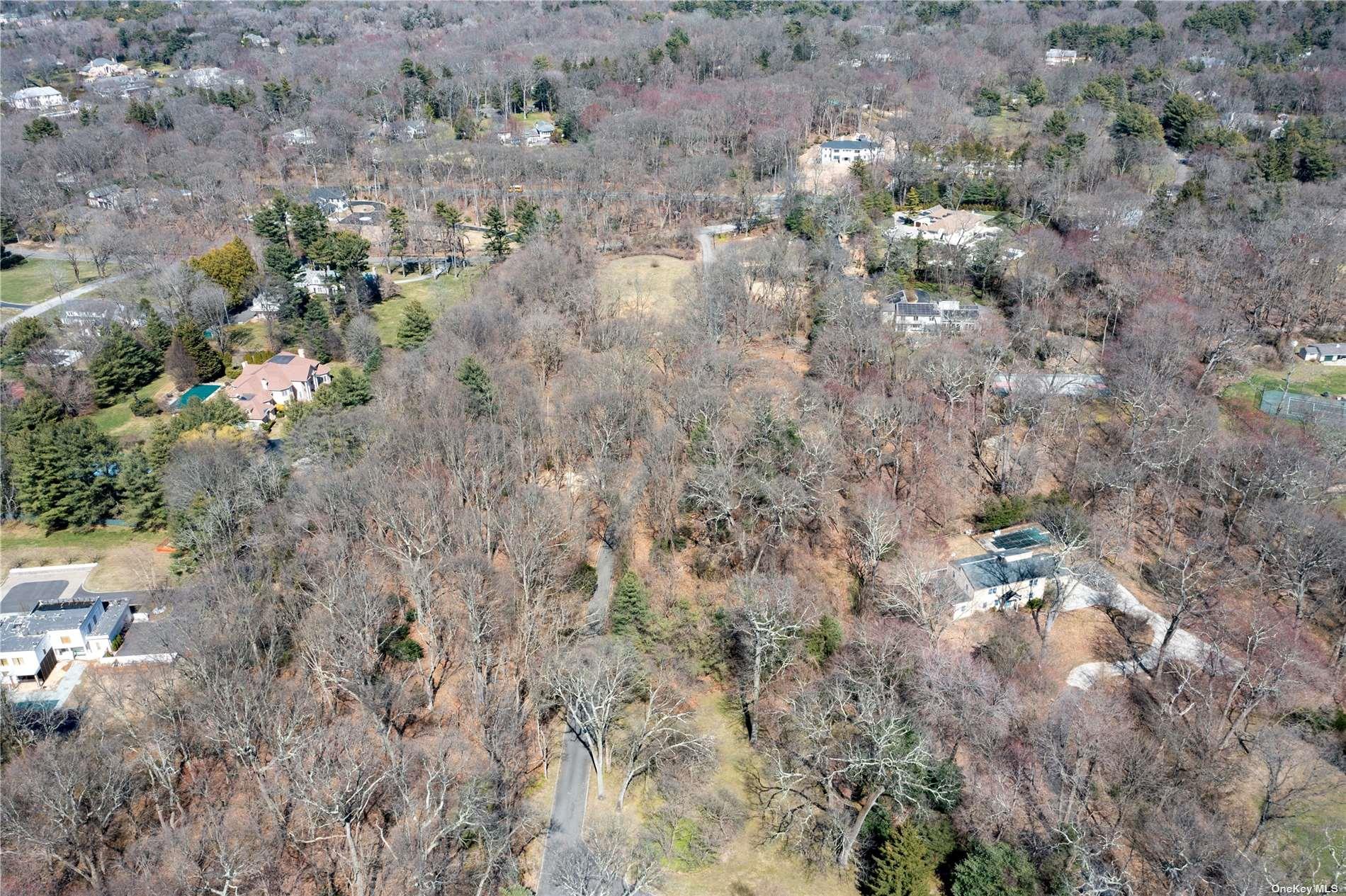 1622 Old Cedar Swamp Road, Glen Head, NY 11545