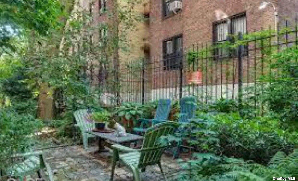 34-24 82 Street # 6E, Jackson Heights, NY 11372
