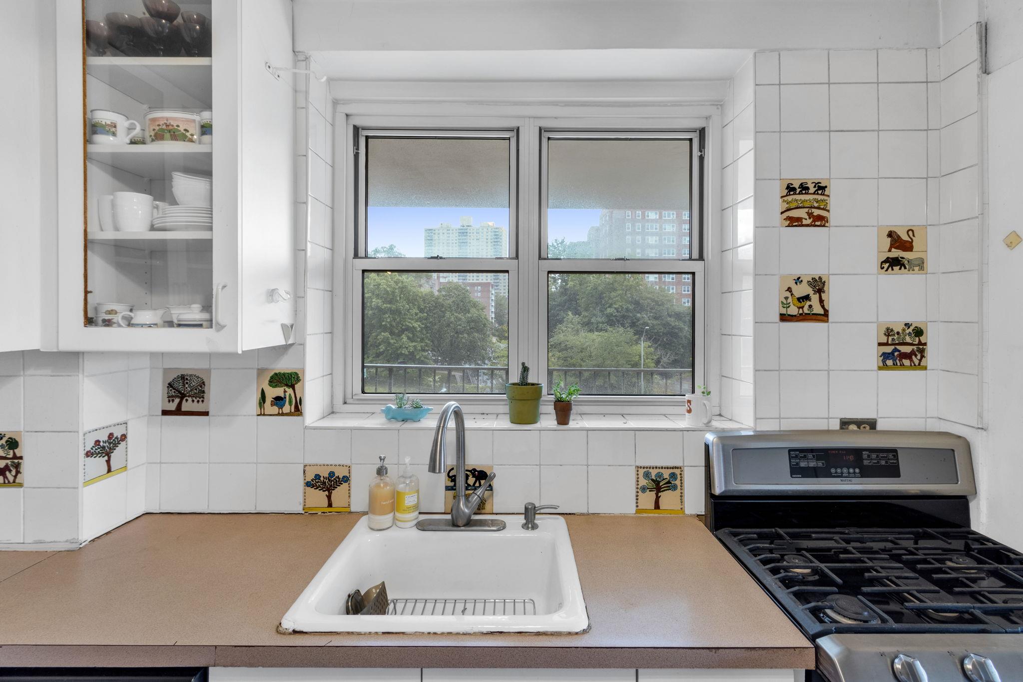 2601 Henry Hudson Parkway # 5E, Bronx, NY 10463