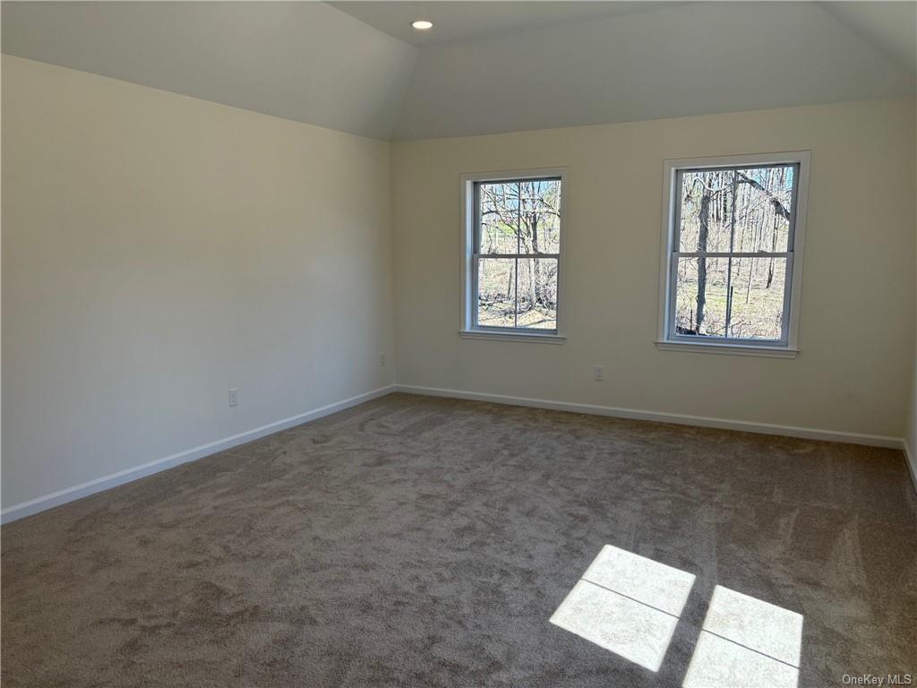 4 Rosewood, Salisbury Mills, NY 12553