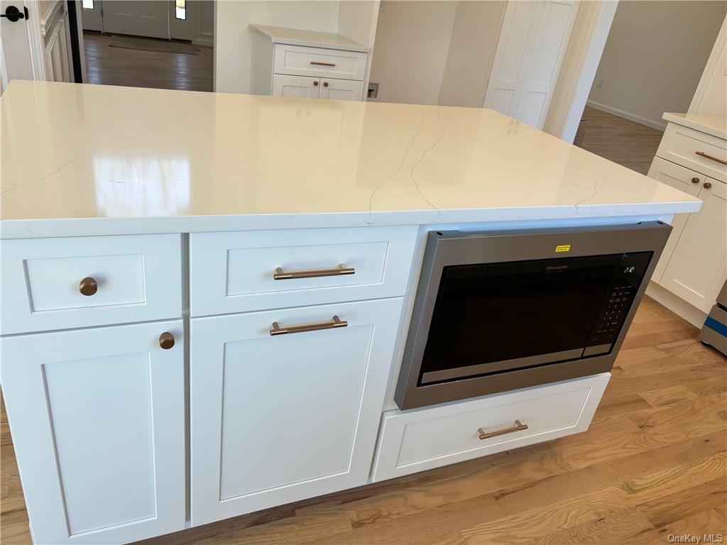 4 Rosewood, Salisbury Mills, NY 12553