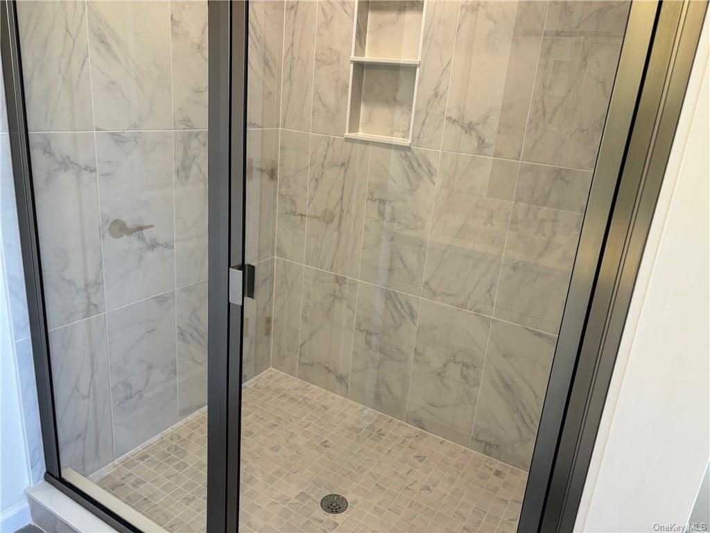 4 Rosewood, Salisbury Mills, NY 12553