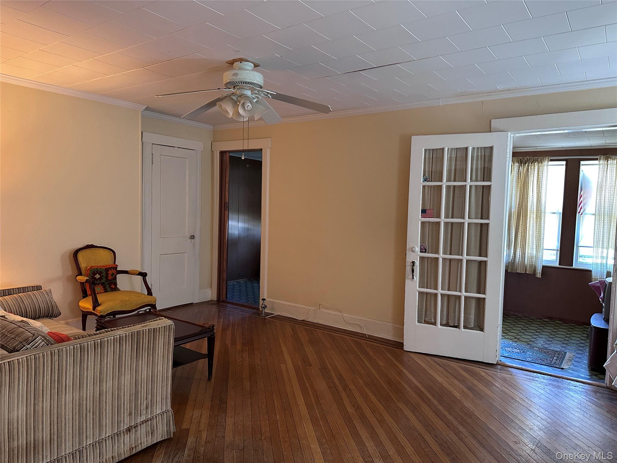 93-22 217 Street, Queens Village, NY 11428