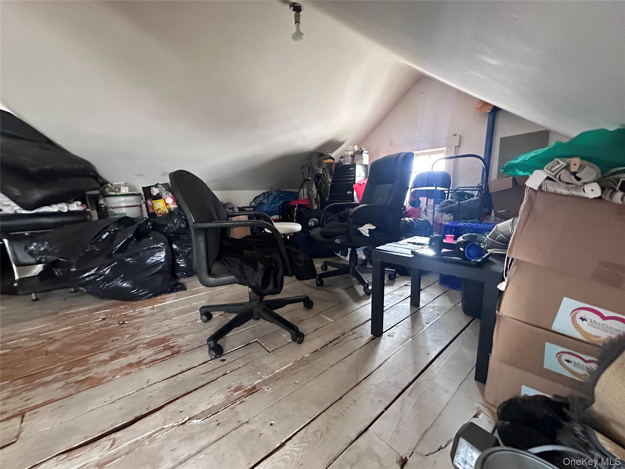 93-22 217 Street, Queens Village, NY 11428