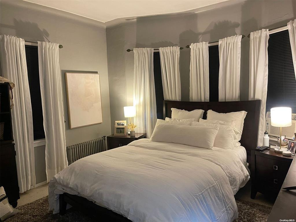 147 Essex Street, Brooklyn, NY 11208