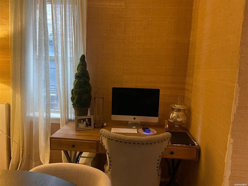 147 Essex Street, Brooklyn, NY 11208