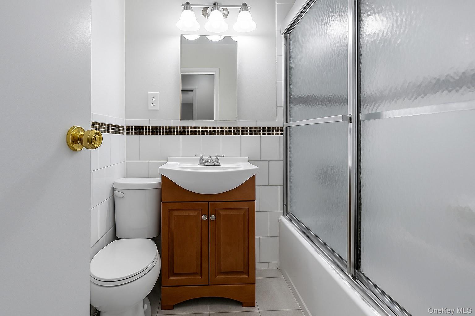 2567 W 15th Street, Brooklyn, NY 11214