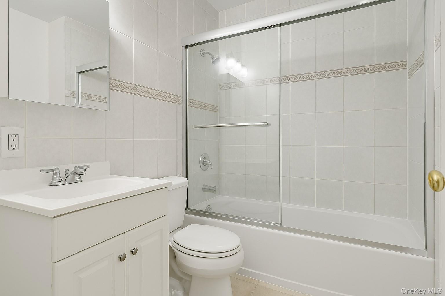 2567 W 15th Street, Brooklyn, NY 11214