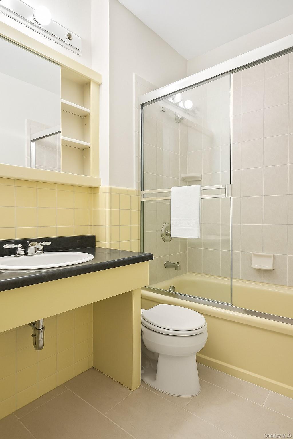 2567 W 15th Street, Brooklyn, NY 11214