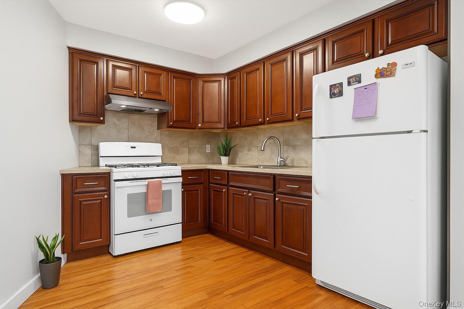 2567 W 15th Street, Brooklyn, NY 11214