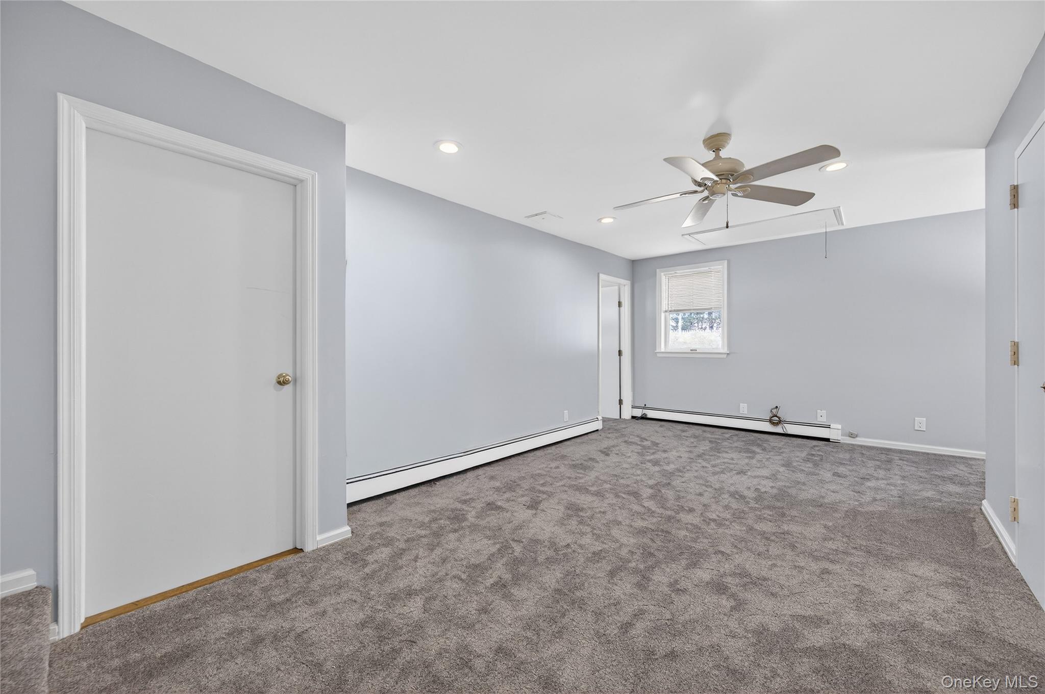 8 Crestwood Drive, Huntington Station, NY 11746