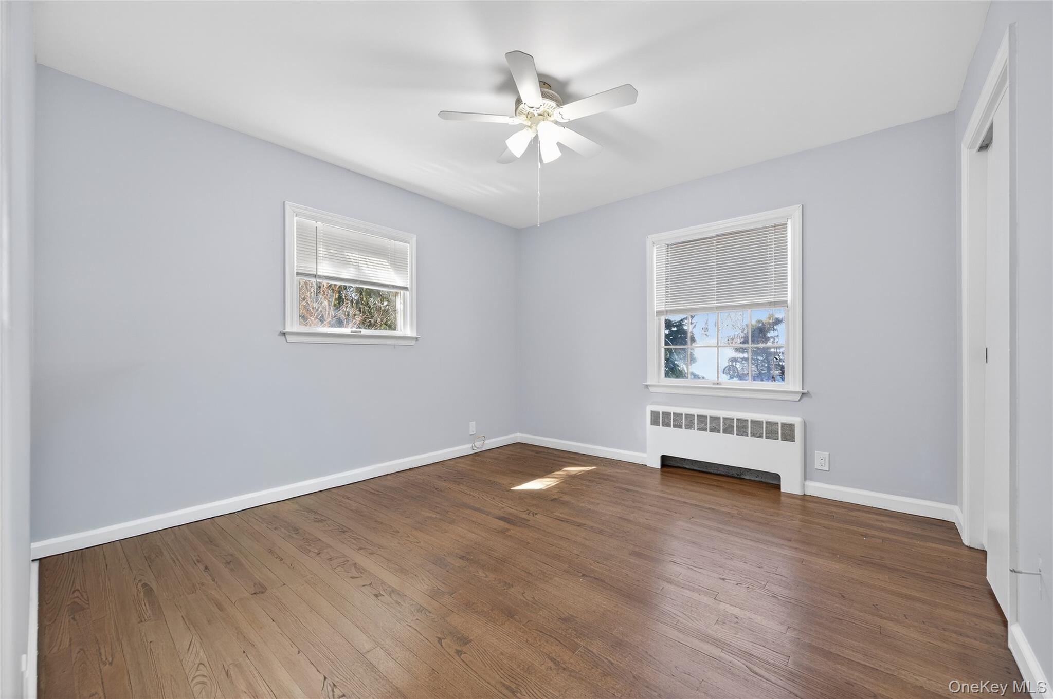 8 Crestwood Drive, Huntington Station, NY 11746