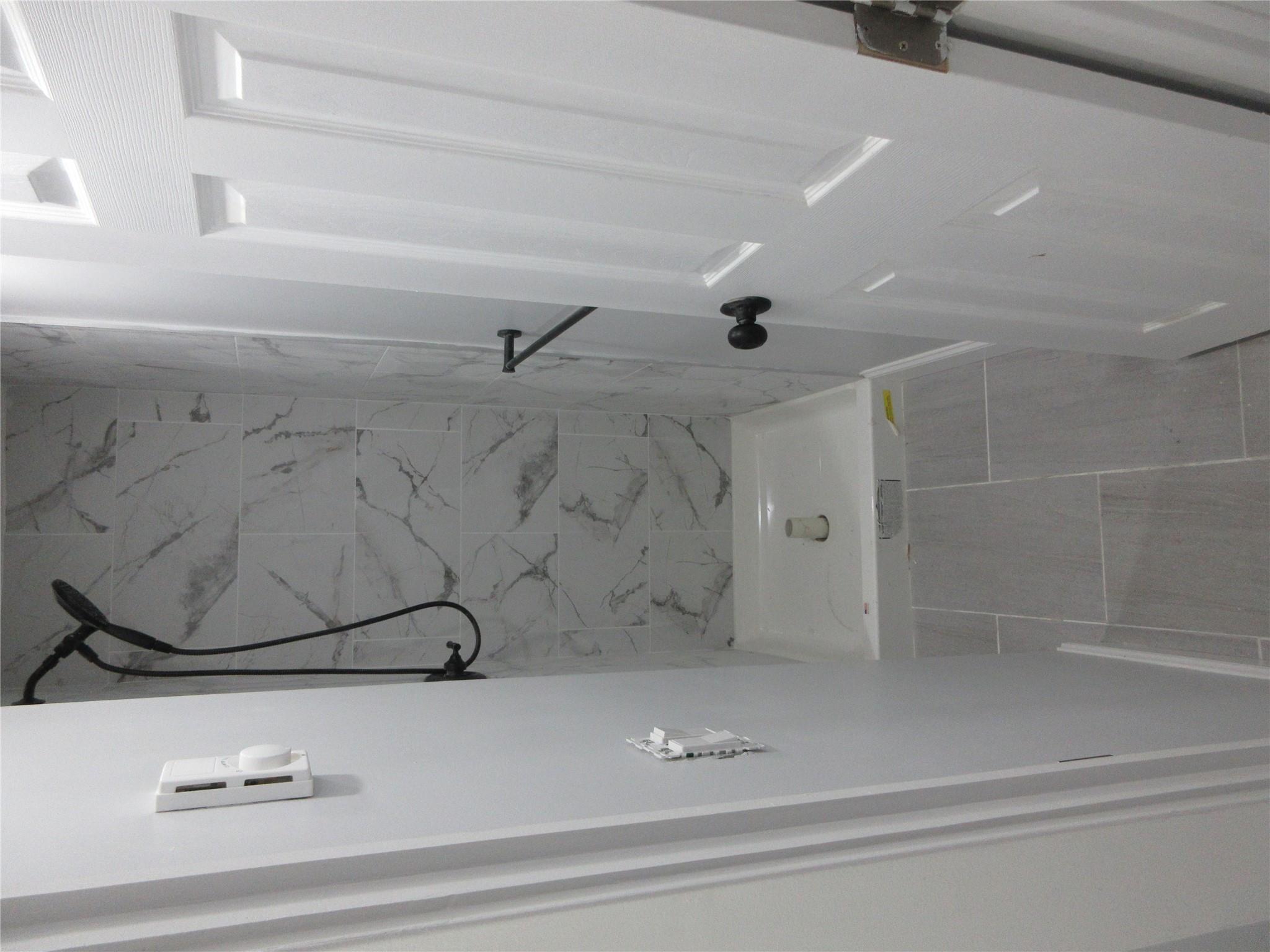 949 E 213th Street, Bronx, NY 10469