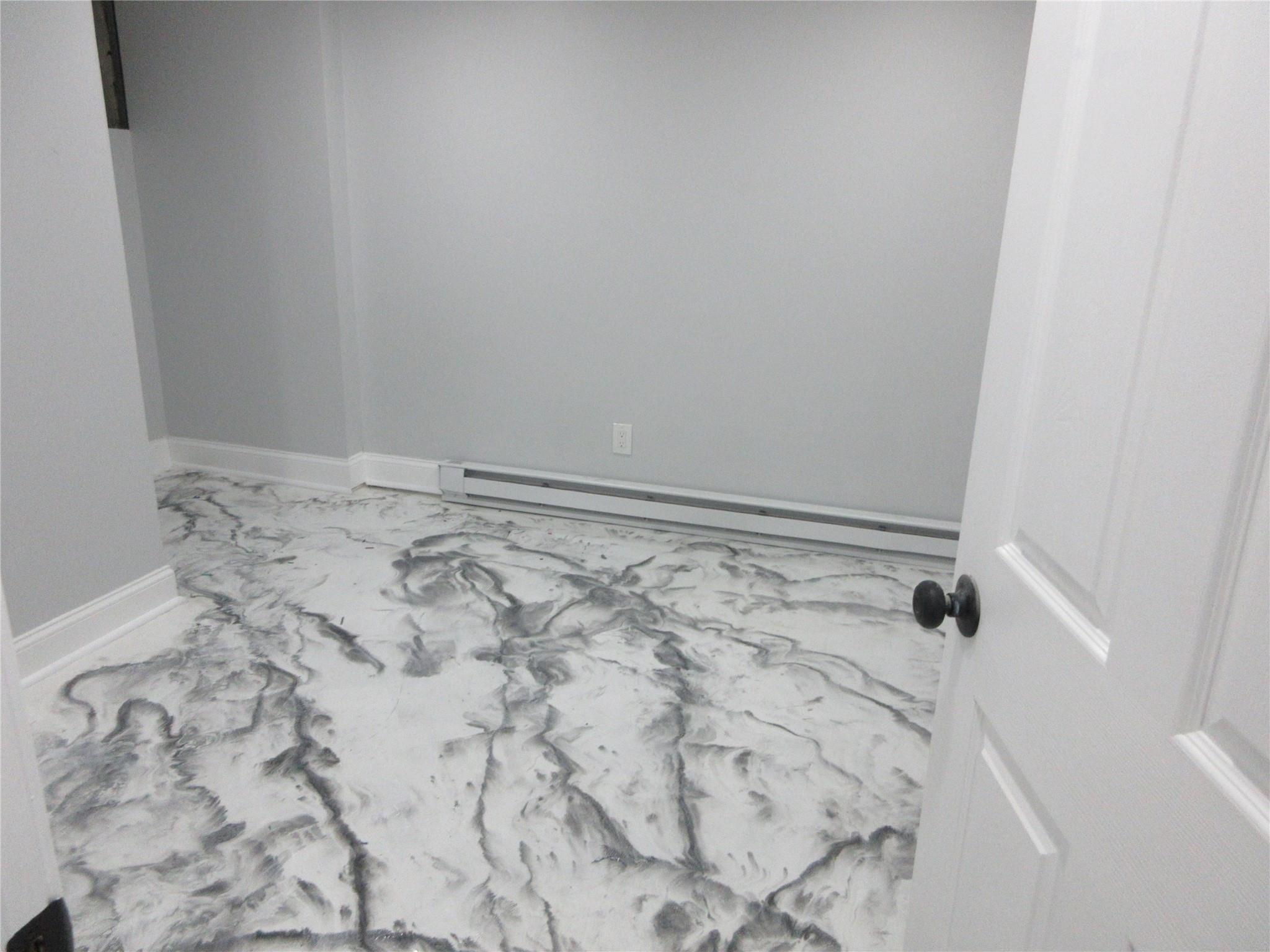 949 E 213th Street, Bronx, NY 10469