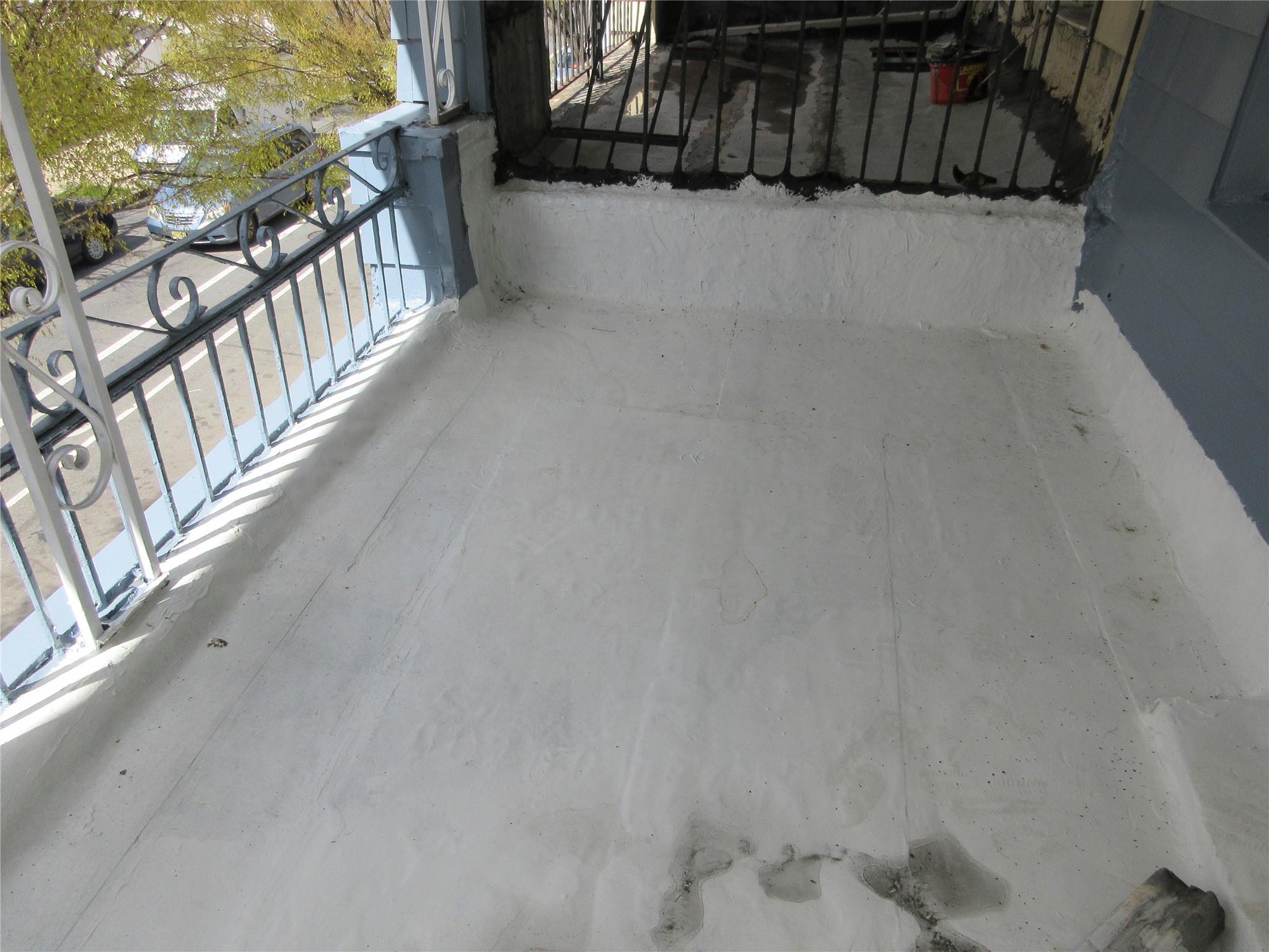 949 E 213th Street, Bronx, NY 10469