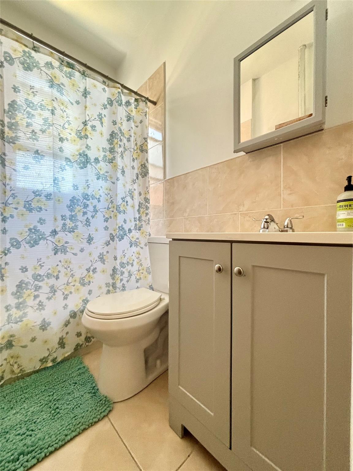 1058 Burke Avenue, Bronx, NY 10469