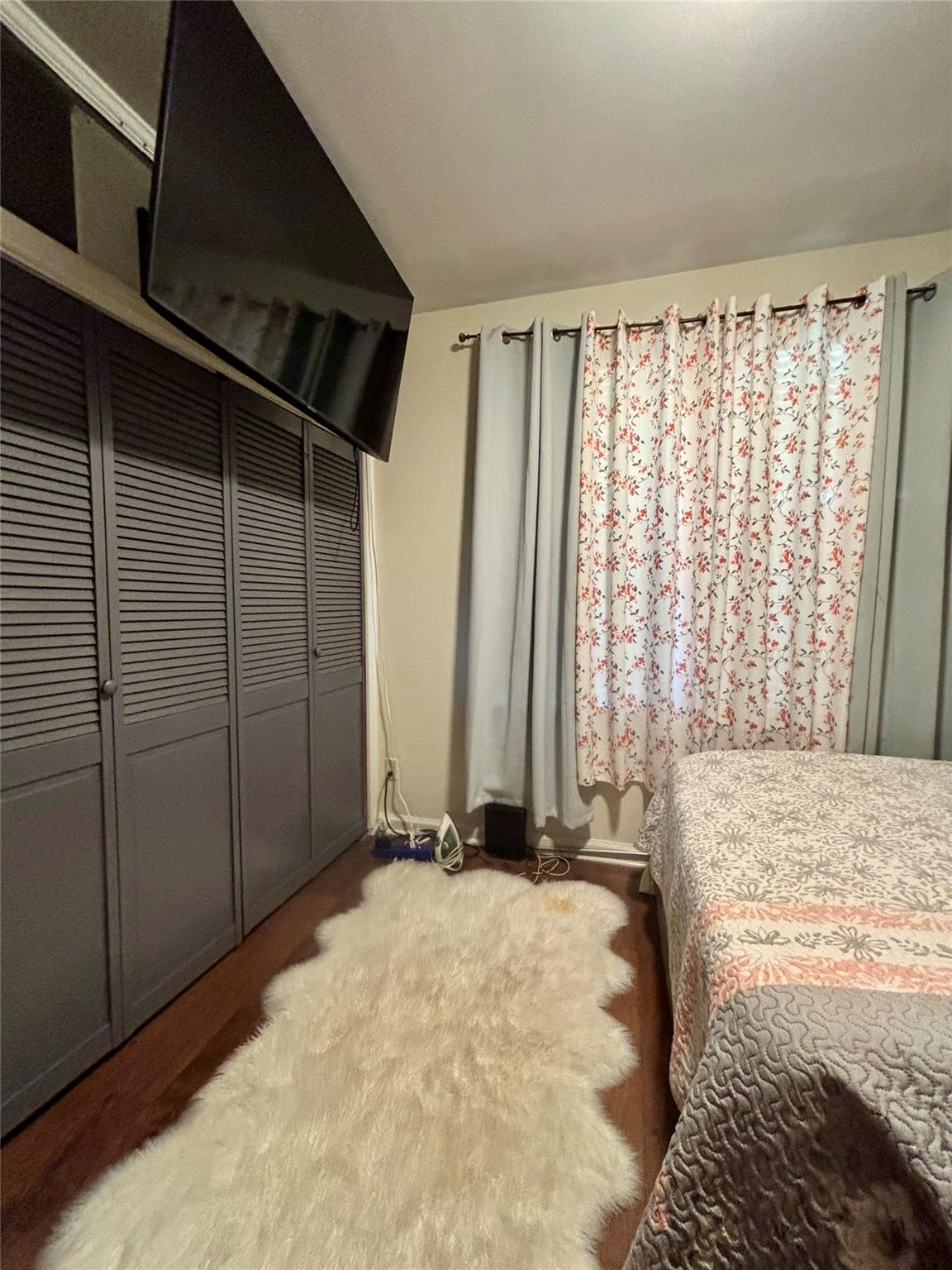 1058 Burke Avenue, Bronx, NY 10469